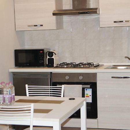 House Navigli-Life Apartment Milan Exterior photo